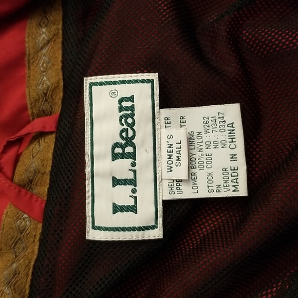 L. L. Bean Mountain Classic Red Anorak with New Buffalo Plaid Scarf, Small, $54 - Picture 10 of 17